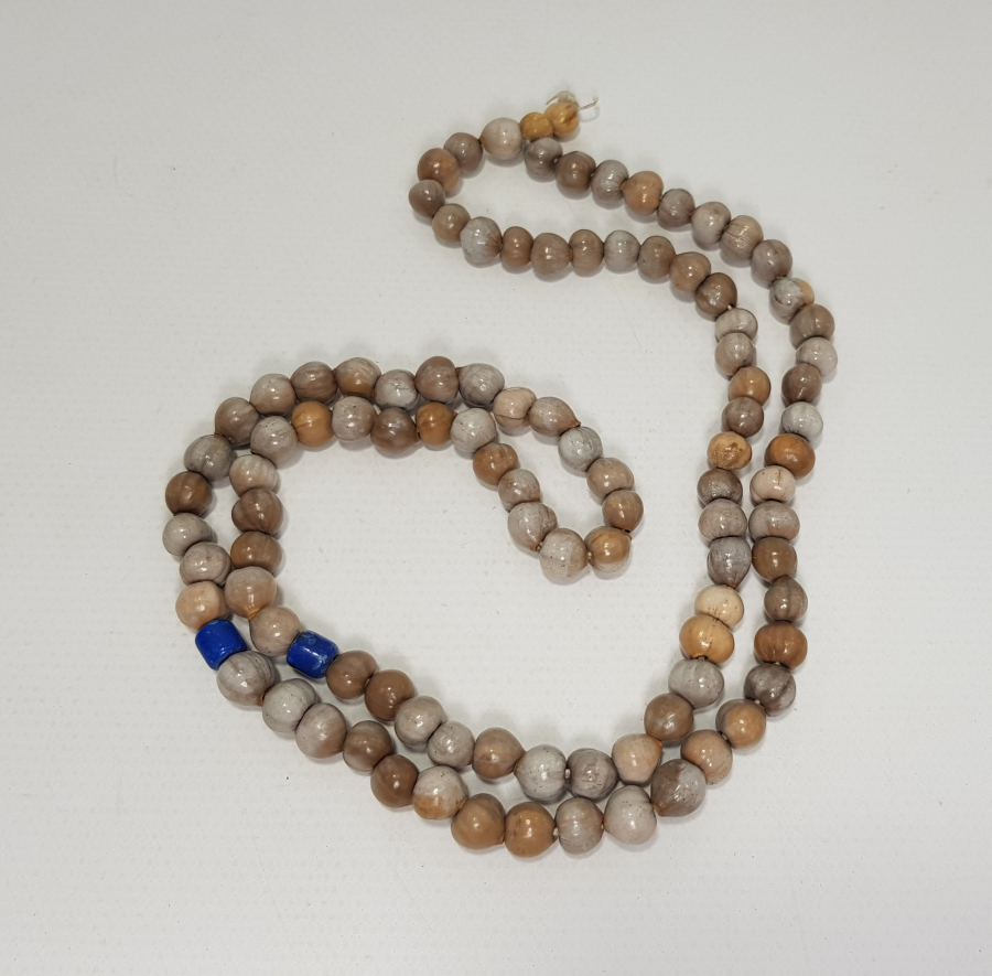 TOHUMLARDAN YAPILMIŞ ESKİ TESBİH 