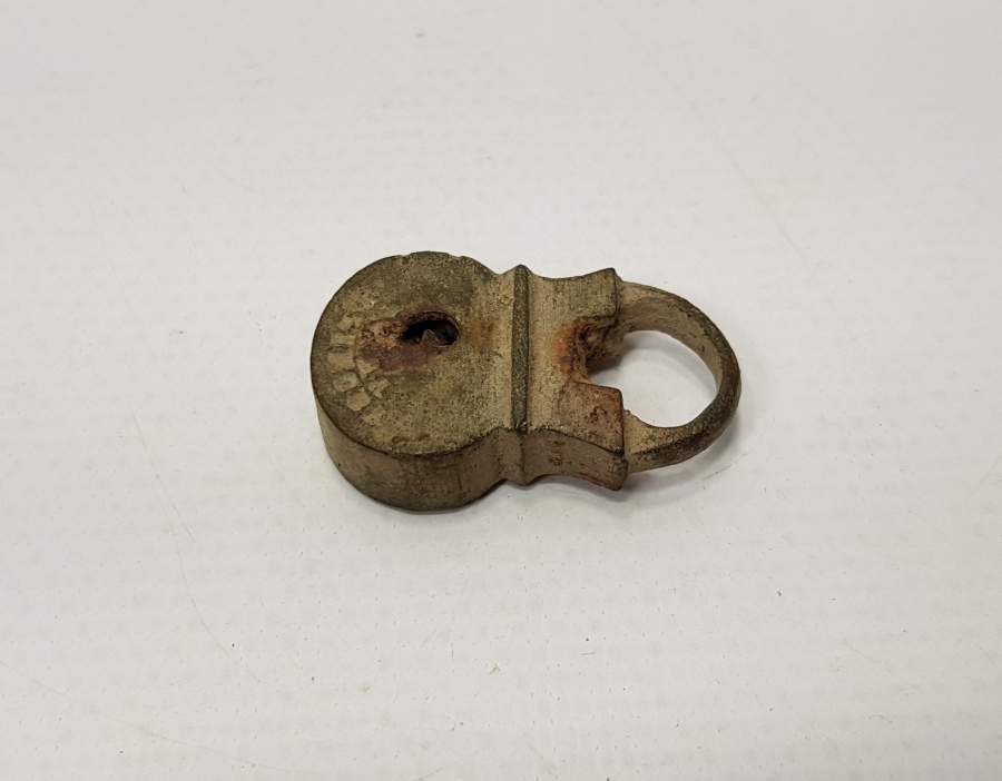 ANTİKA ASMA KİLİT