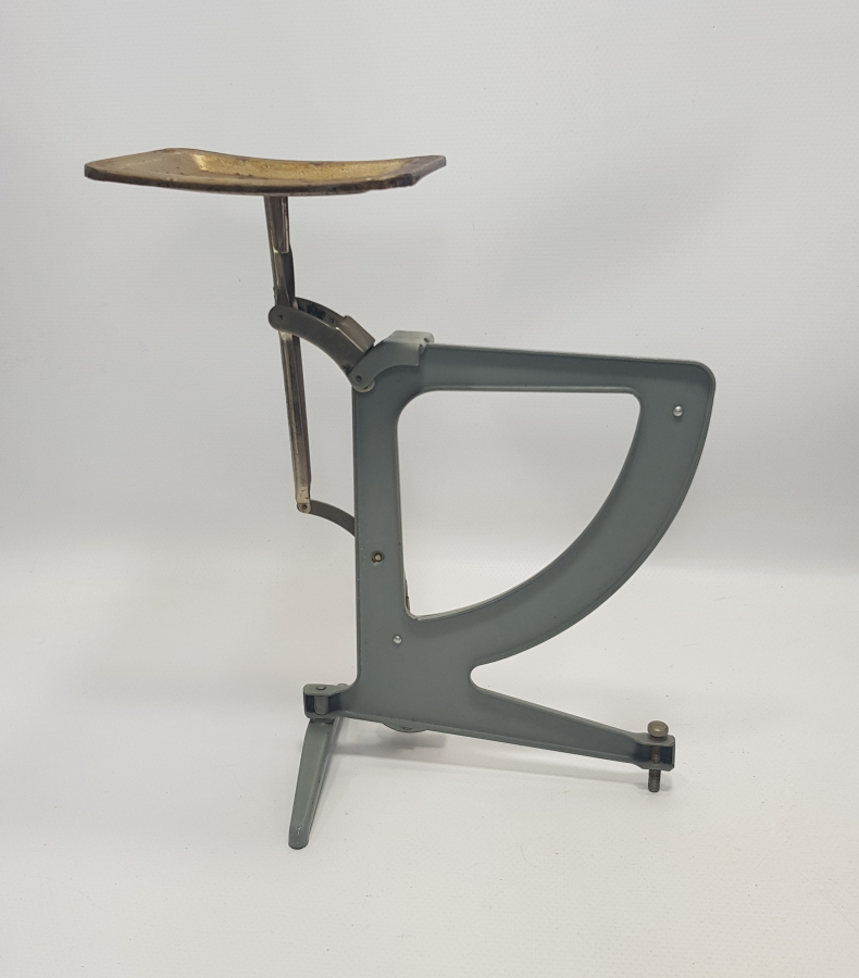 ANTİKA POSTA TERAZİSİ