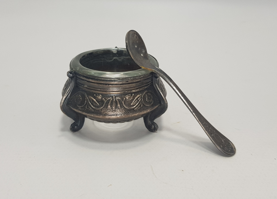 ANTİKA RUS HAVYARLIK 