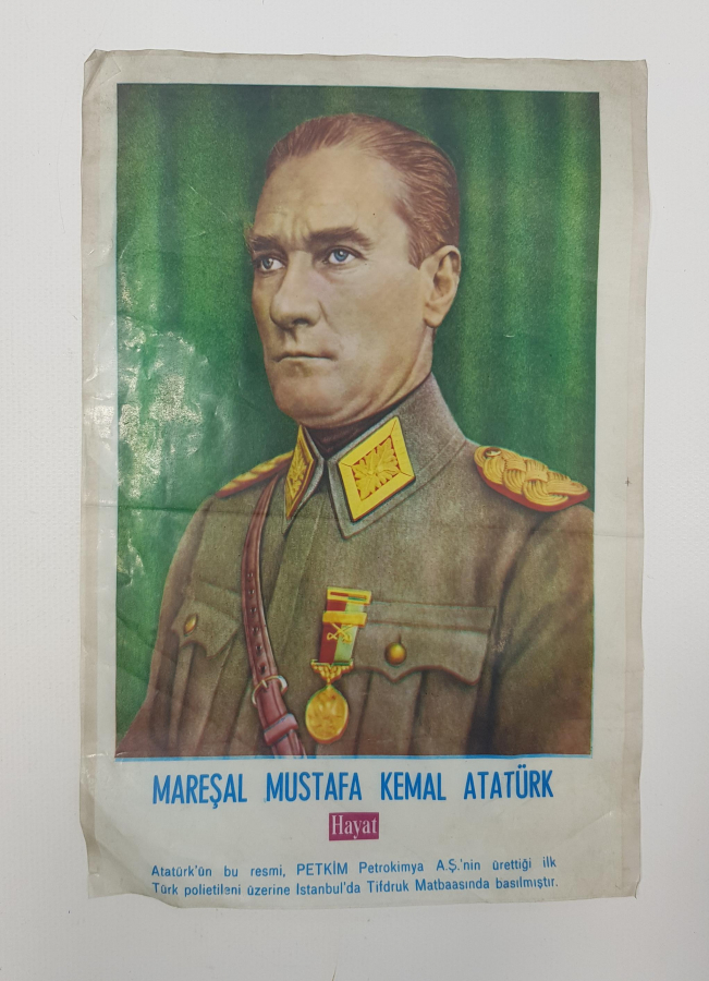 İLK TÜRK POLİETİLENİ ÜZERİNE BASILMIŞ ATATÜRK PORTRESİ 