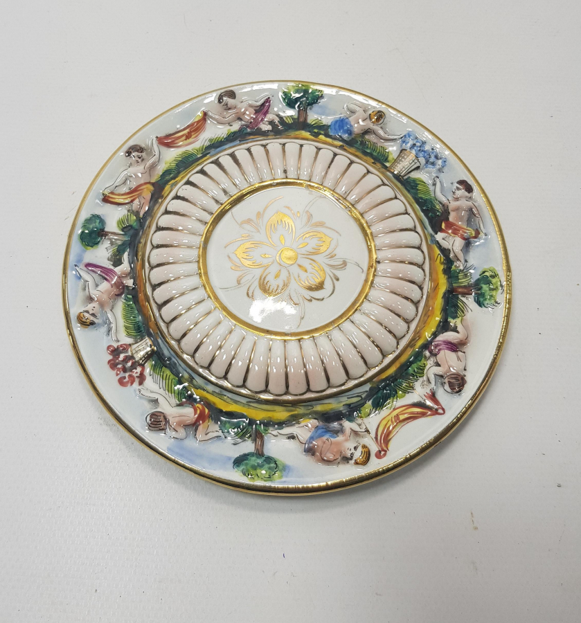 İTALYAN CAPODIMONTE DUVAR TABAŞI 