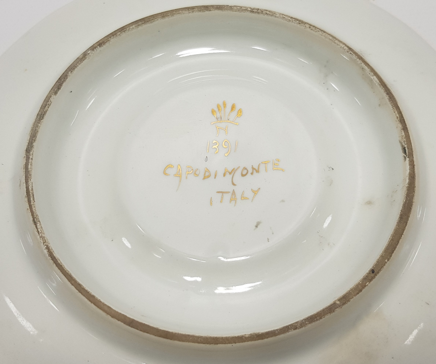 İTALYAN CAPODIMONTE DUVAR TABAŞI 