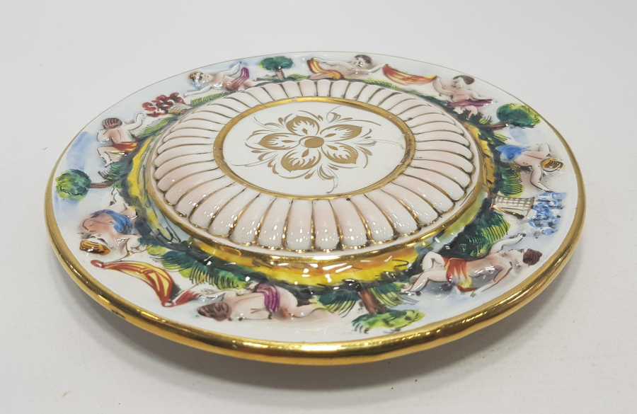 İTALYAN CAPODIMONTE DUVAR TABAŞI 