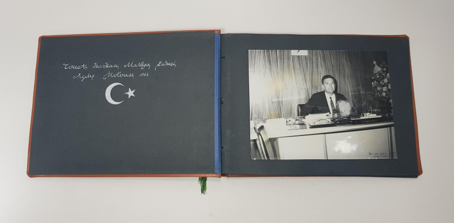 ZİRAAT BANKASI MALTEPE ŞUBESİNİN AÇILIŞI VE ZİRAAT BANKASI İLE İLGİLİ KİTAP, FOTOĞRAF ALBÜMÜ VE EFEMERA LOTU 