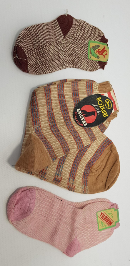 1930'LARDAN 3 ADET ÇORAP 