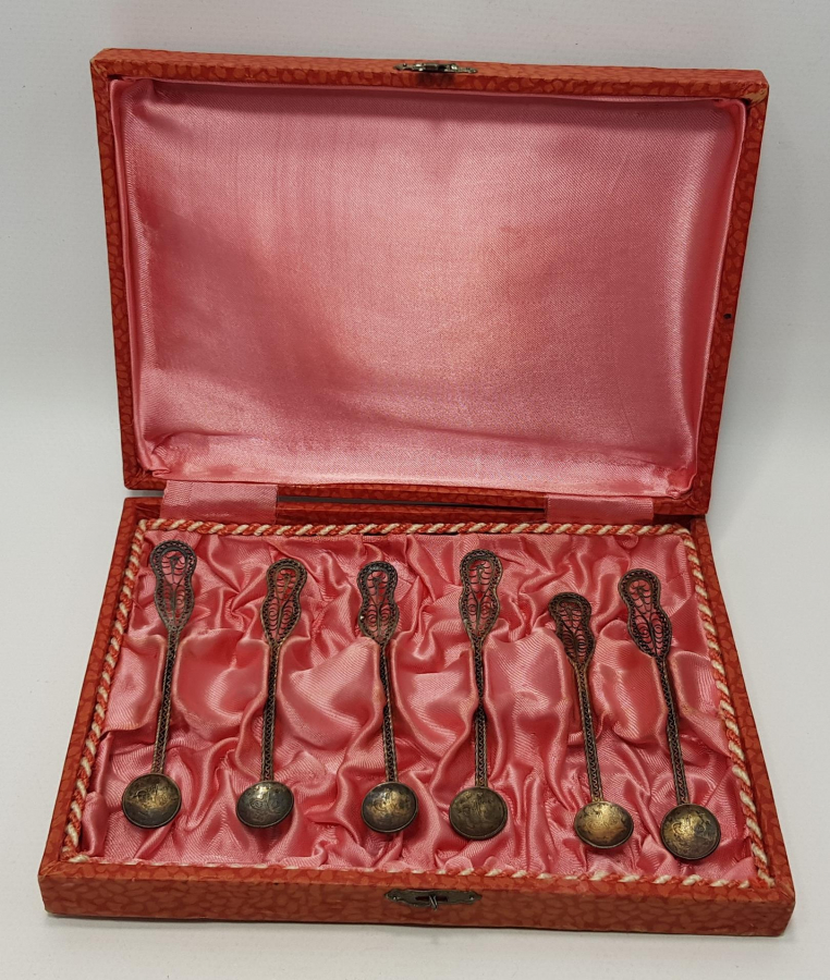 KUTUSUNDA TELKARİ GÜMÜŞ ÇAY KAŞIĞI SETİ 