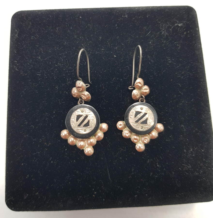 OLTU TAŞLI ALTIN KÜPE