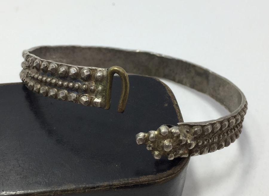 OSMANLI DÖNEMİ GÜVERSE İŞÇİLİKLİ BAYAN BİLEKLİĞİ