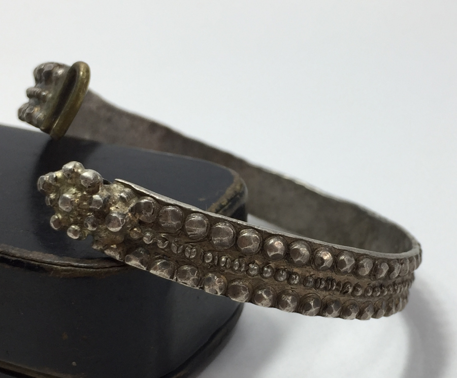 OSMANLI DÖNEMİ GÜVERSE İŞÇİLİKLİ BAYAN BİLEKLİĞİ