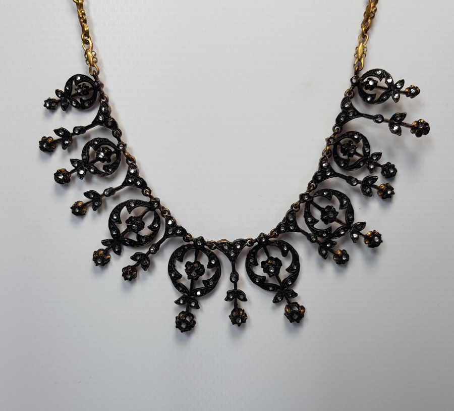 SU YOLU MODELİ ELMAS GERDANLIK 