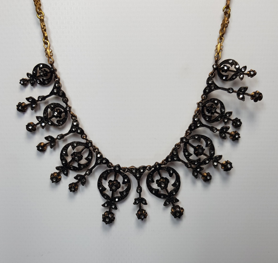 SU YOLU MODELİ ELMAS GERDANLIK 