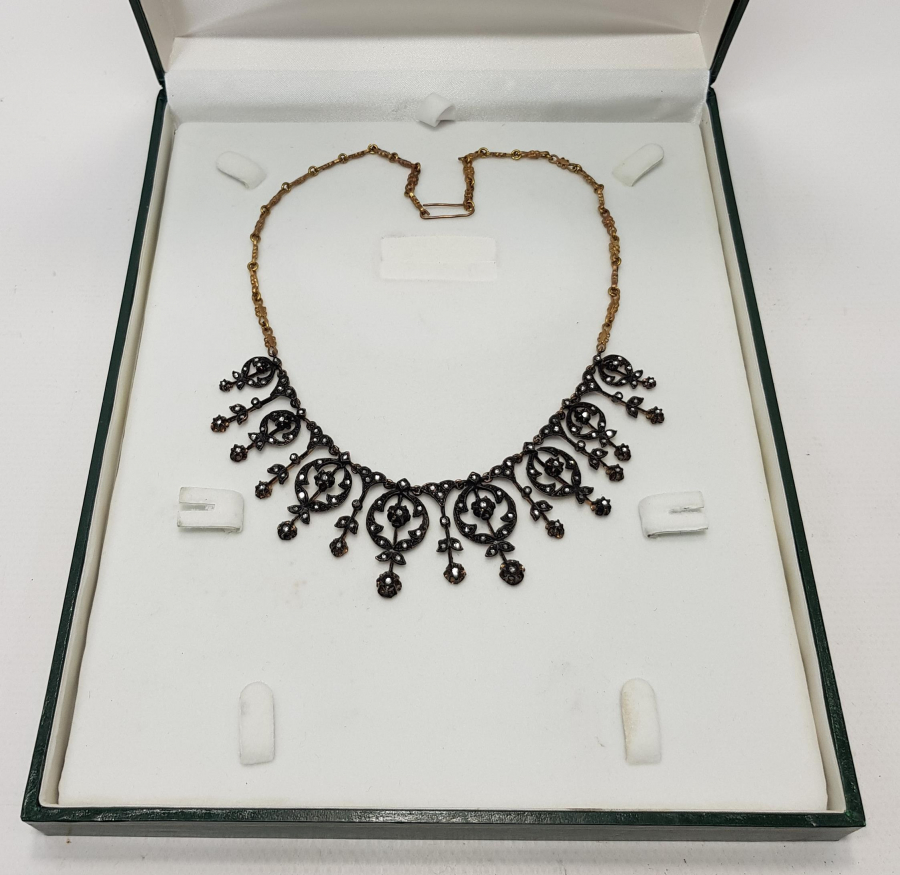 SU YOLU MODELİ ELMAS GERDANLIK 