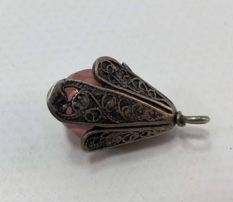 ZÜMRÜT TAŞLI GÜMÜŞ KOLYE UCU