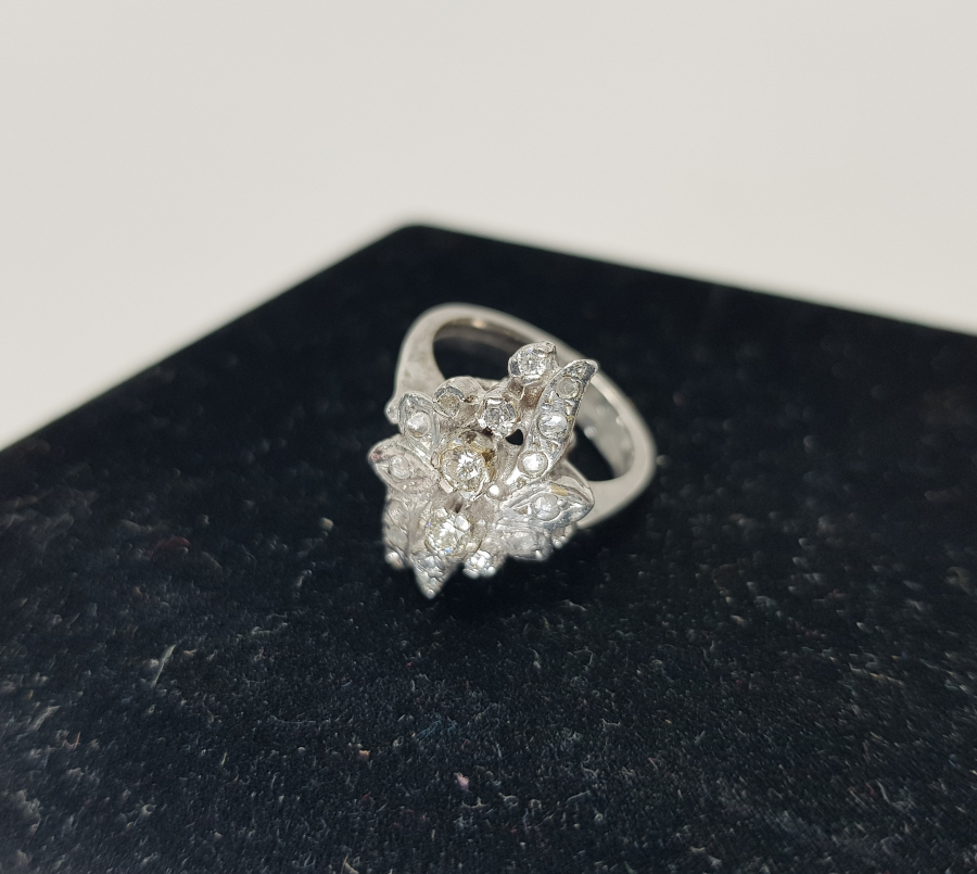 1970'LERDEN PIRLANTA YÜZÜK 