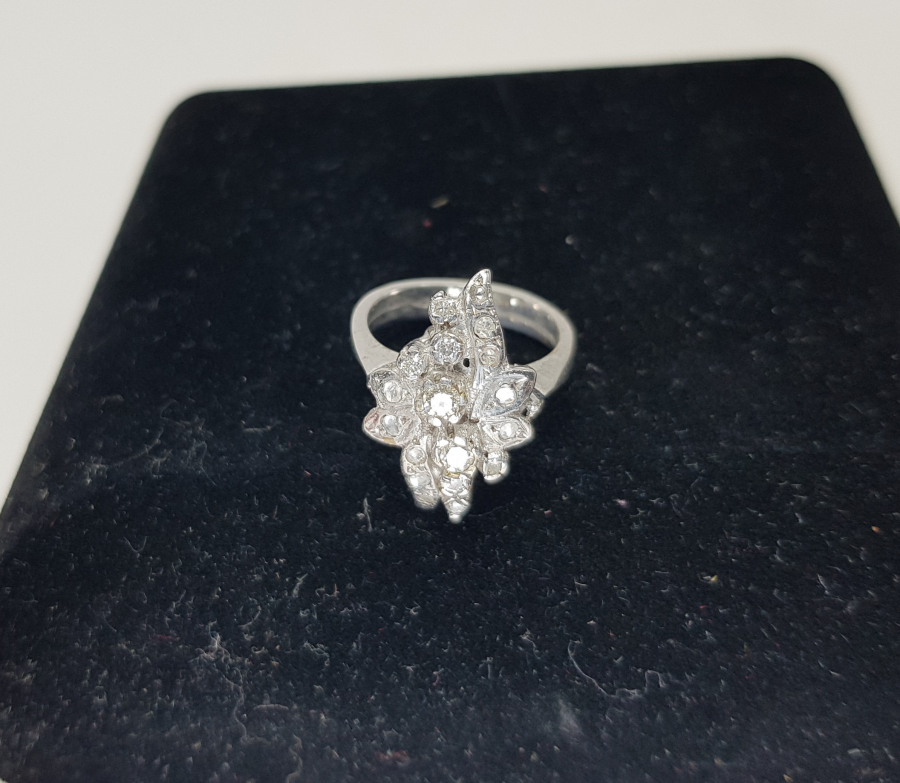 1970'LERDEN PIRLANTA YÜZÜK 