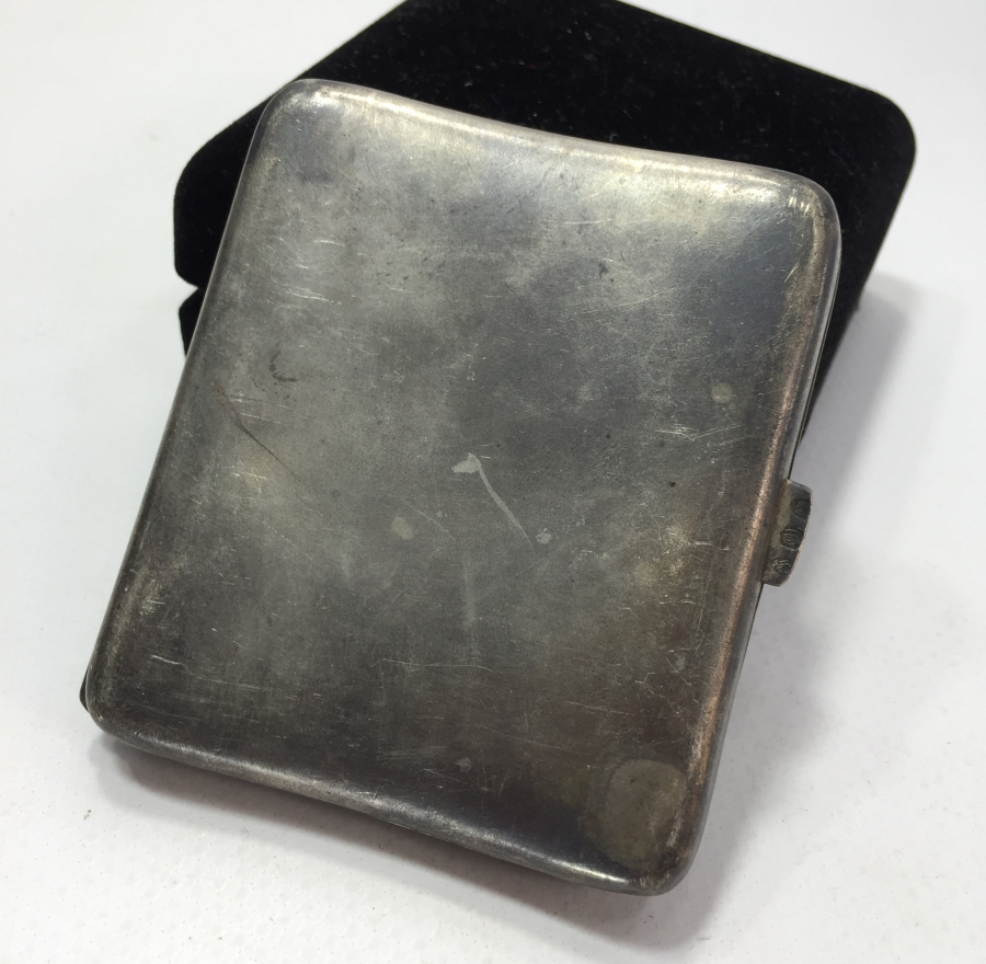 1900 BAŞLARI GÜMÜŞ SİGARA TABAKASI