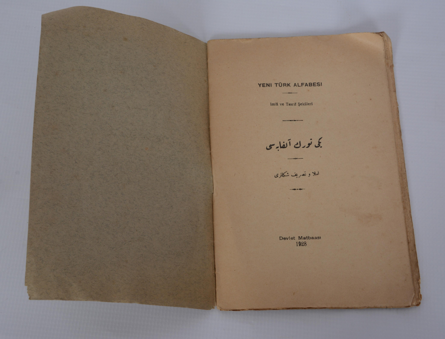 1928 YENİ TÜRK ALFABESİ İMLA VE TASRİF ŞEKİLLERİ