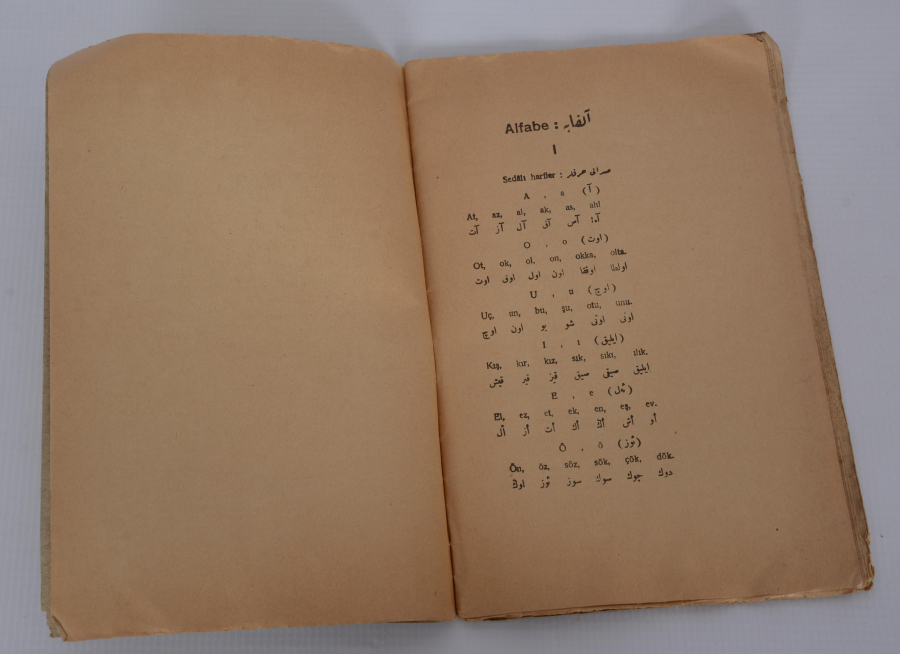 1928 YENİ TÜRK ALFABESİ İMLA VE TASRİF ŞEKİLLERİ