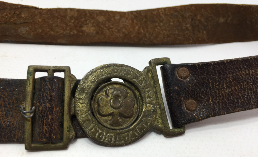 ANTİKA YAVRU KURT İZCİ KEMERİ