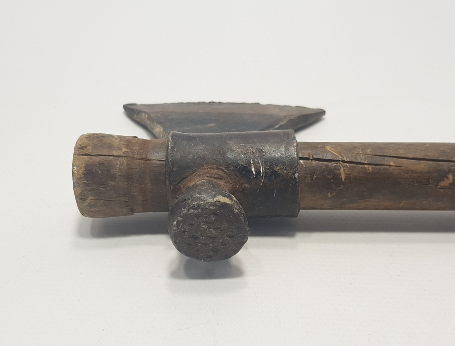 ESKİ İTFAİYECİ BALTASI 