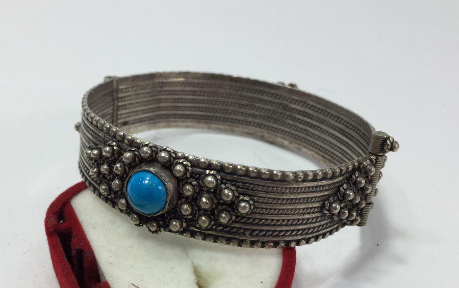 OSMANLI DÖNEMİ GÜVERSE İŞÇİLİKLİ VE TURKUVAZ TAŞLI BAYAN BİLEZİĞİ