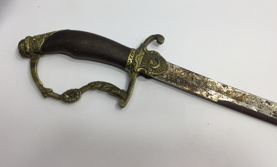 OSMANLI DÖNEMİ NADİR FORMDA SÜVARİ SUBAY KILICI