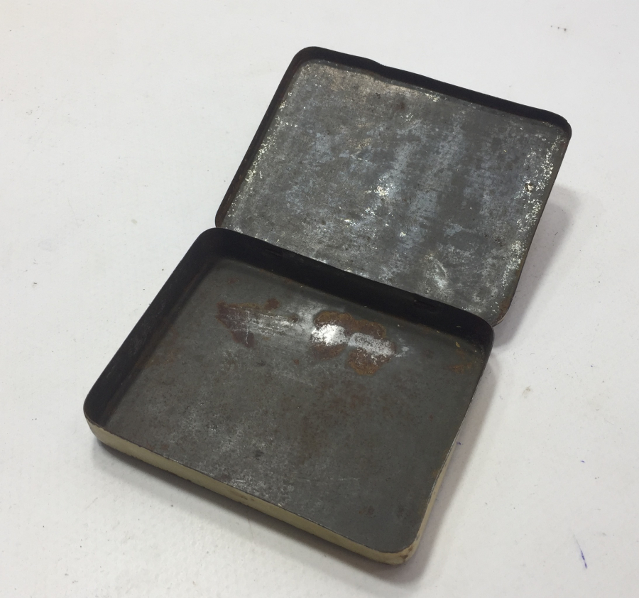 ÜZERİ OSMANLICA YAZILI OSMANLI DÖNEMİ SİGARA TABAKASI