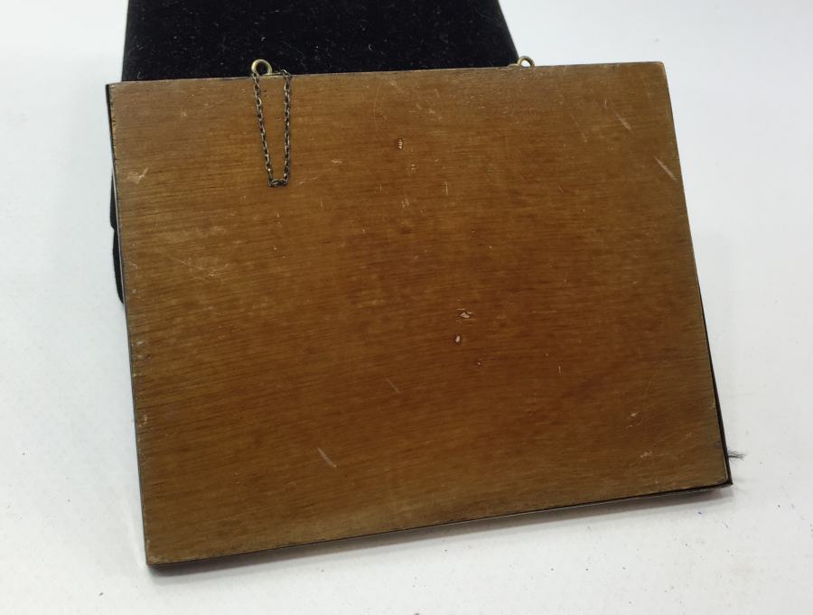 ÜZERİNDE TESTERE İŞÇİLİKLİ BESMELE YAZILI GÜMÜŞ PANO