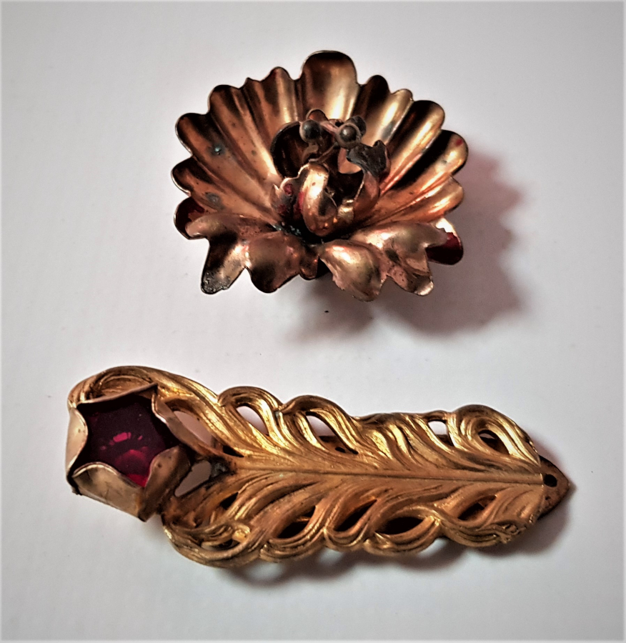 1970'LERDEN İKİ ADET BİJUTERİ BROŞ