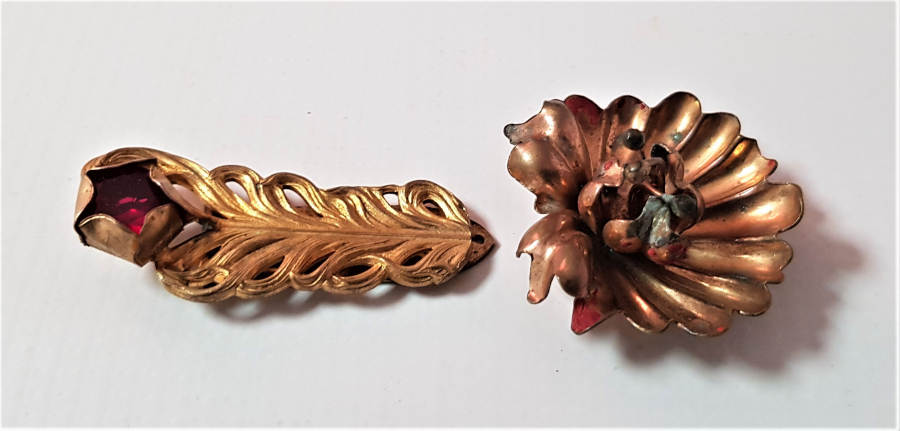 1970'LERDEN İKİ ADET BİJUTERİ BROŞ