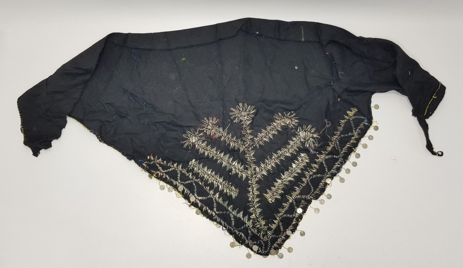 BERGAMA YÖRESİ TEL KIRMA DAMAT SIRTLIĞI 