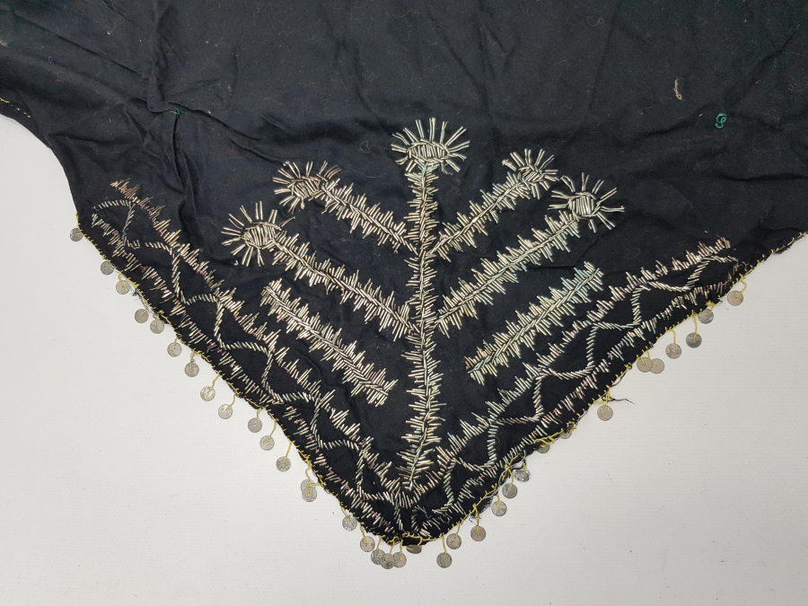 BERGAMA YÖRESİ TEL KIRMA DAMAT SIRTLIĞI 