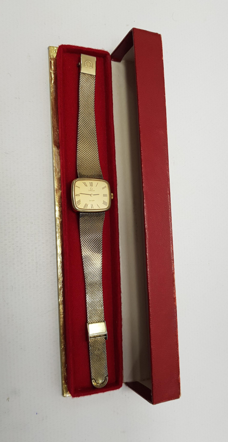 KUTUSUNDA OMEGA DE VILLE KOL SAATİ 