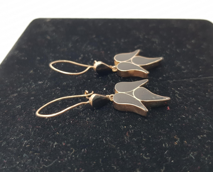 OLTU TAŞLI ALTIN KÜPE 