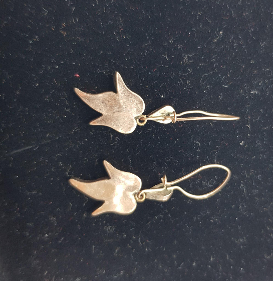 OLTU TAŞLI ALTIN KÜPE 