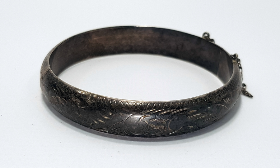 ÜZERİ KALEM İŞÇİLİKLİ ÖZEL YAPIM GÜMÜŞ BİLEKLİK