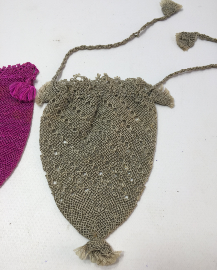 OSMANLI DÖNEMİ KÖK BOYA 2 ADET İPEKLİ AKÇE KESESİ