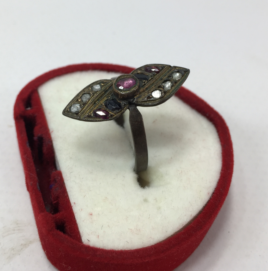 ÖZEL YAPIM ELMAS VE YAKUT TAŞLI YÜZÜK