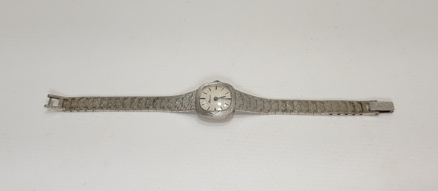 BOUVIER MARKA GÜMÜŞ KOL SAATİ 