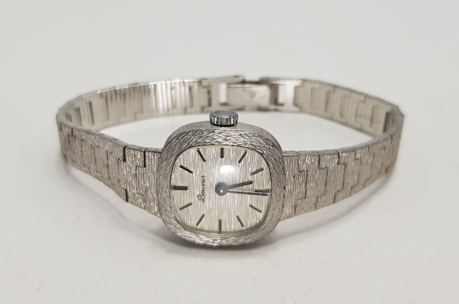 BOUVIER MARKA GÜMÜŞ KOL SAATİ 