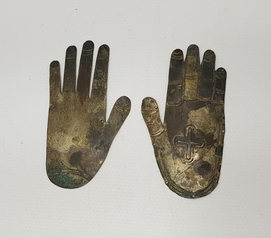 OSMANLI DÖNEMİ RUM İŞİ BİR ÇİFT GÜMÜŞ ADAK ELLERİ 