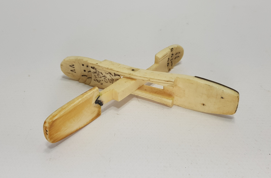 OSMANLICA YAZILI KUYUMCU TERAZİSİ 