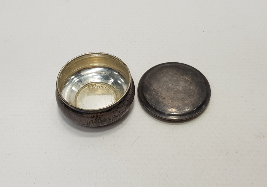 GÜMÜŞ ENFİYE KUTUSU 