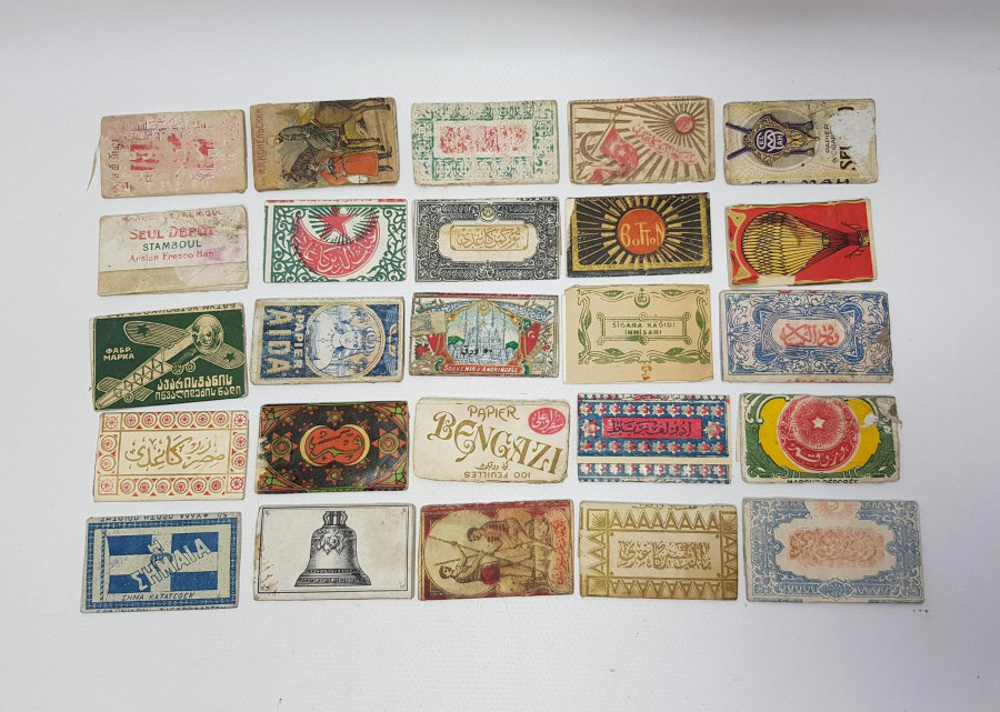 OSMANLI DÖNEMİ 25 ADET SİGARA KAĞIDI 