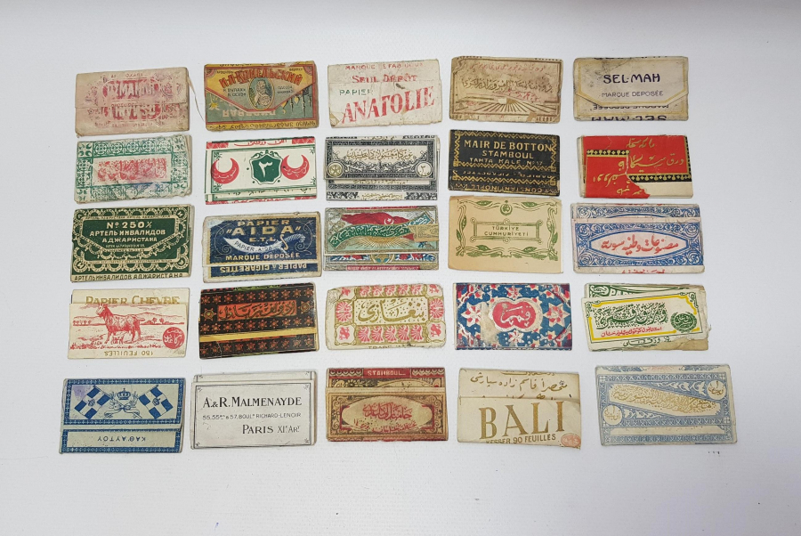 OSMANLI DÖNEMİ 25 ADET SİGARA KAĞIDI 