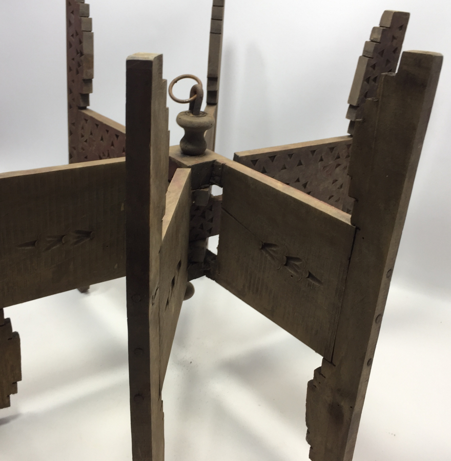 OSMANLI DÖNEMİ İŞLEMELİ AHŞAP SOFRA ALTI