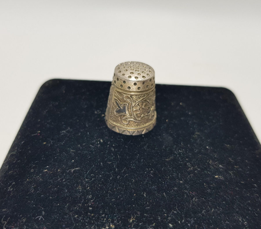 OSMANLI DÖNEMİ SAVATLI GÜMÜŞ TERZİ YÜKSÜĞÜ