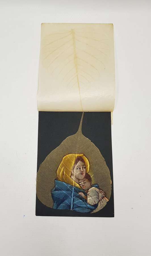 YAPRAK ÜZERİNE ÇİZİLMİŞ RESİM 