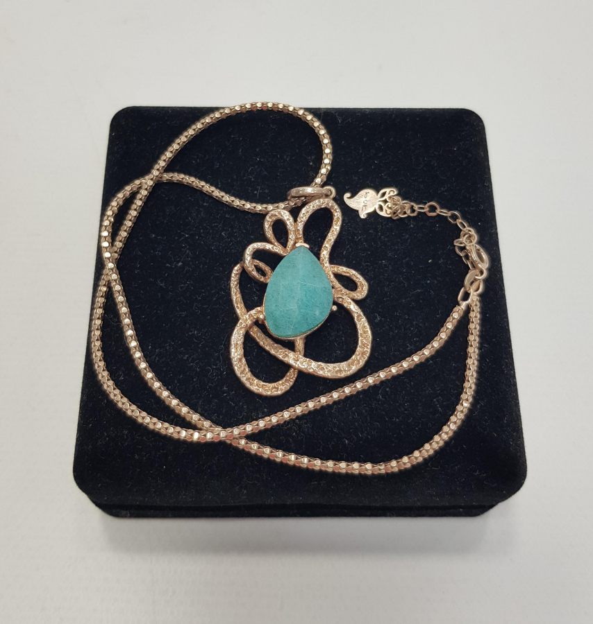 YEŞİM TAŞLI DİZAYN KOLYE 